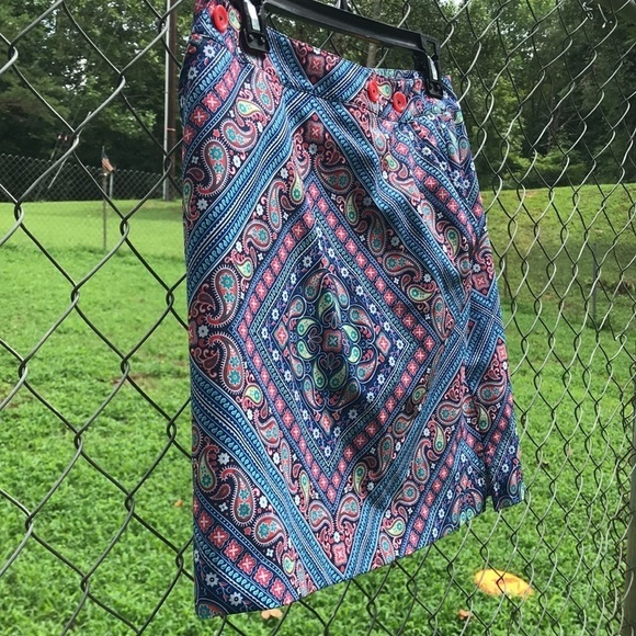 EP PRO WOMENS GOLFING ATHLETIC SKORT SIZE 2 COLOR MIX PAISLEY - Picture 3 of 6